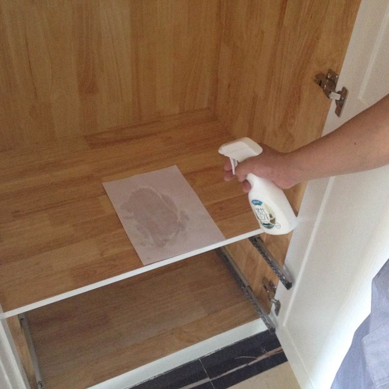 柜子抽屜A4紙噴涂增加接觸面 柜子抽屜A4紙噴涂增加接觸面