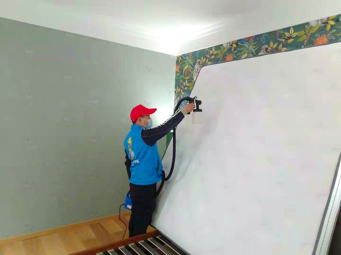 臥室床墊床架噴涂施工治理甲醛 臥室床墊床架噴涂施工治理甲醛