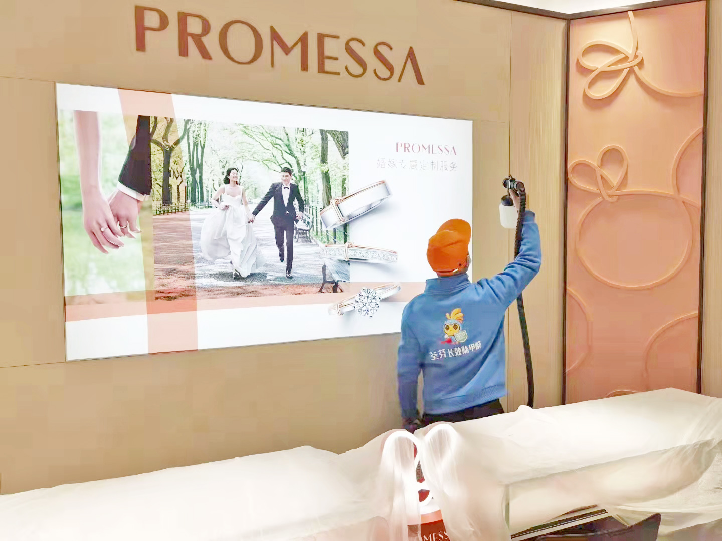 店面形象墻噴槍施工治理 店面形象墻噴槍施工治理