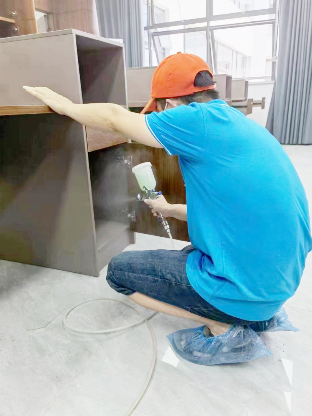 辦公桌椅全方位噴涂治理 辦公桌椅全方位噴涂治理